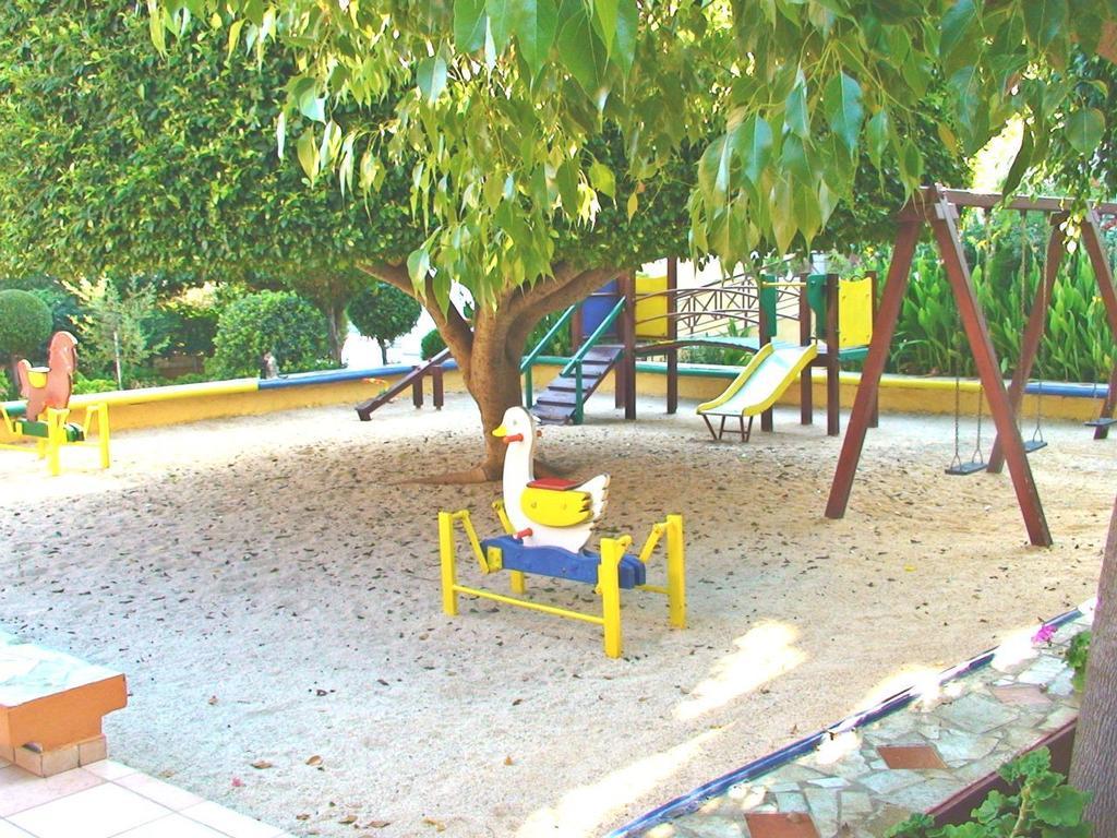 Despo Hotel Kato Gouves Dış mekan fotoğraf