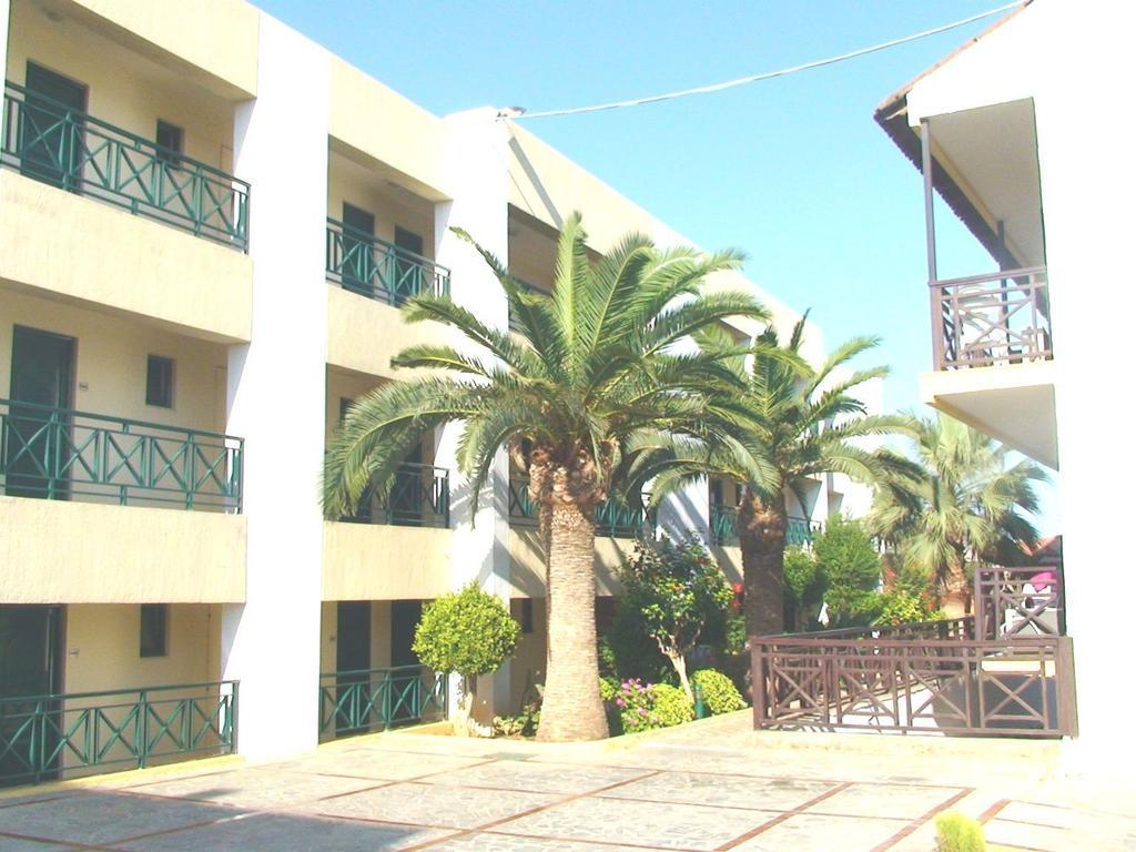 Despo Hotel Kato Gouves Dış mekan fotoğraf